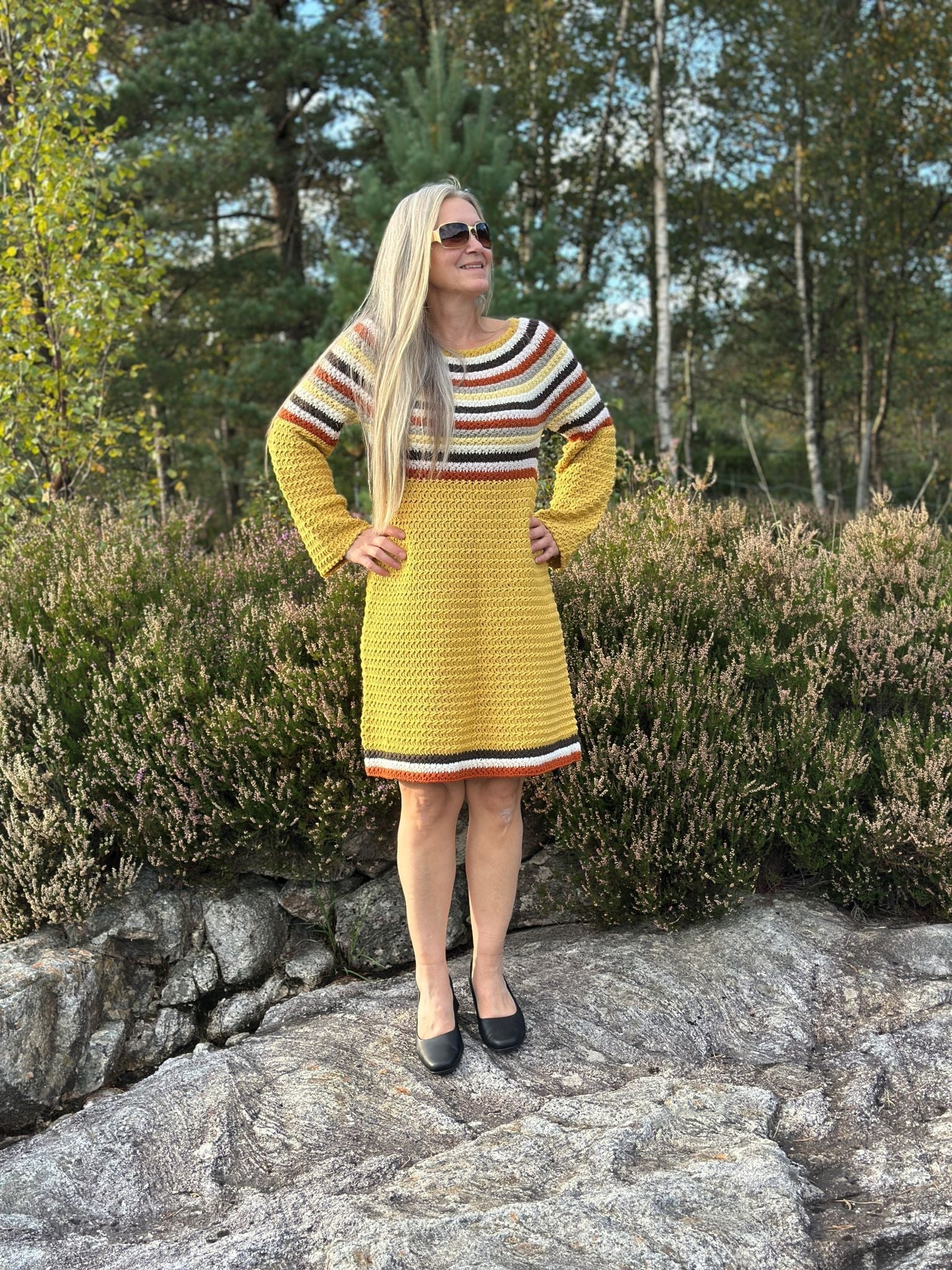 Kjoler-Skjørt-til-dame-håndlaget Heklerier