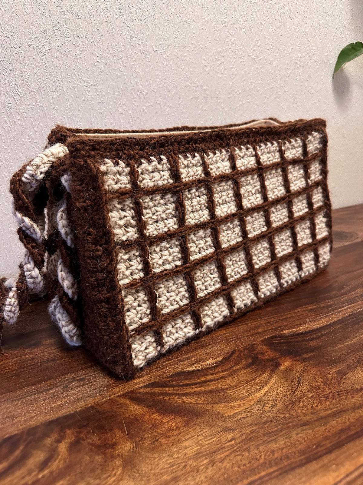 Brun ullveske Heklerier