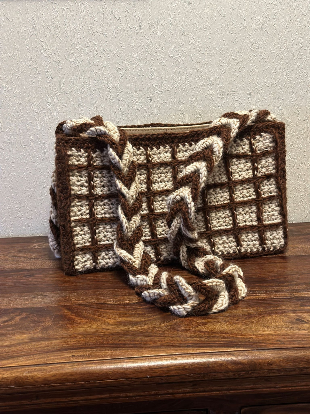 Brun ullveske Heklerier