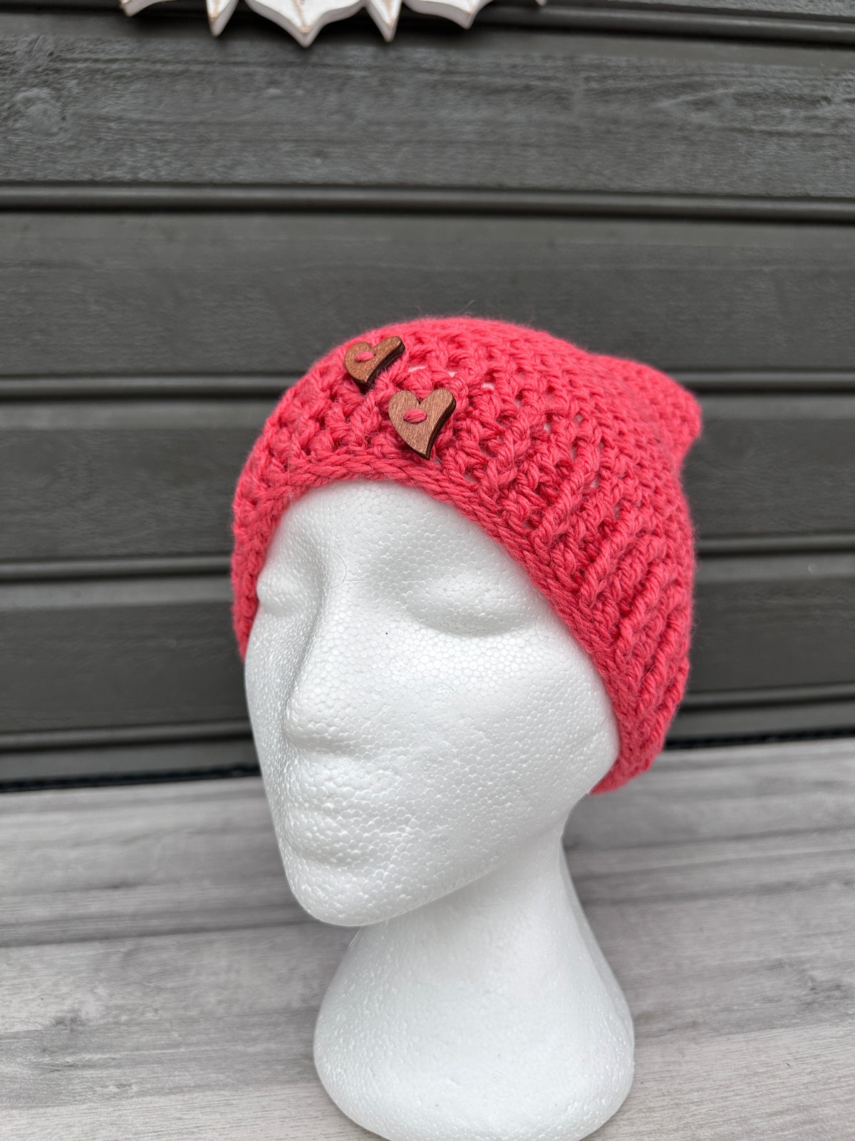 Heklet lue med hjerter Heklerier