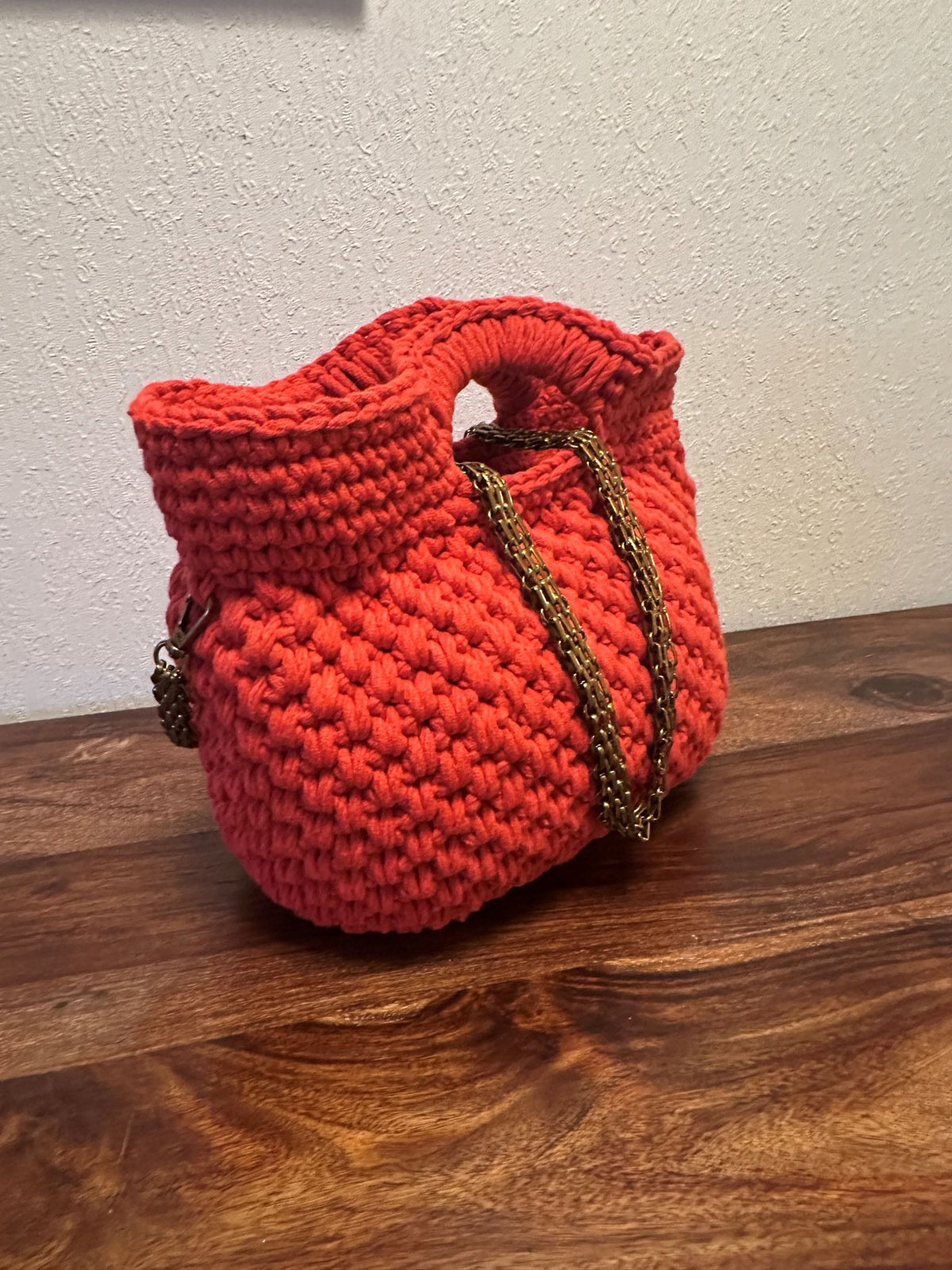 Oransje veske Heklerier